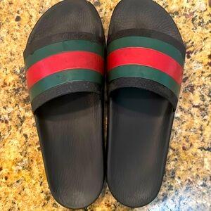 Men’s Gucci slides